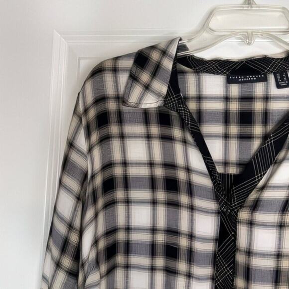 Susan Graver Loose Fit Button Up Yarn Dyed Plaid Oversized Collared Top POCKETS! - Picture 6 of 8